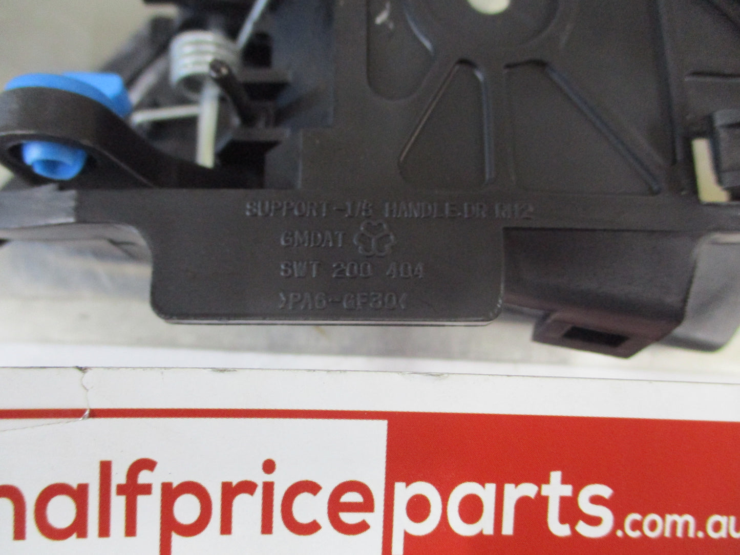 Holden Barina Genuine Drivers Front Door Inner Handle Assembly New Part