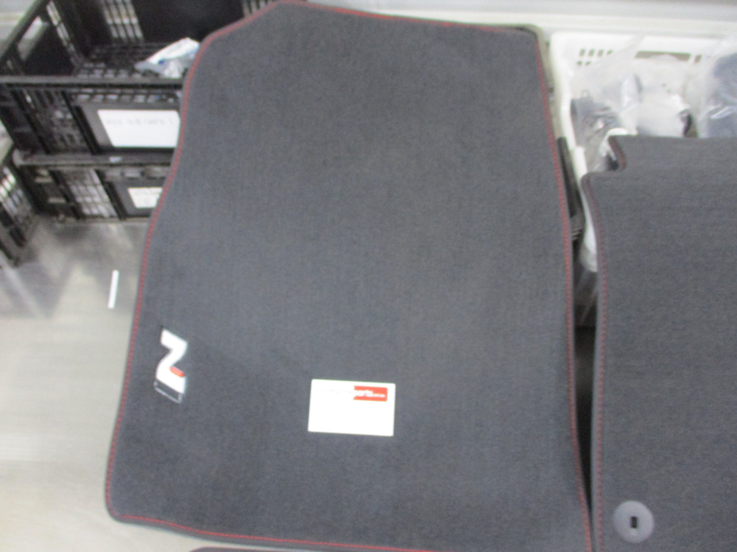 Hyundai I30N Sedan Genuine Set 4 Carpet Mat Set New Part.