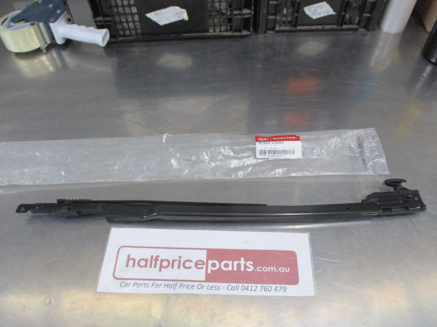 KIA Sorento Genuine Left Hand Sunroof Carrier Housing New Part
