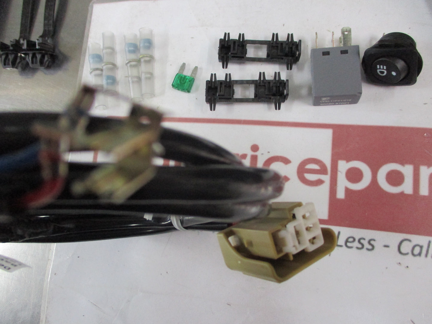 Toyota Land Cruiser 70 Series Genuine Driving Light Wiring Harness Kit New Part