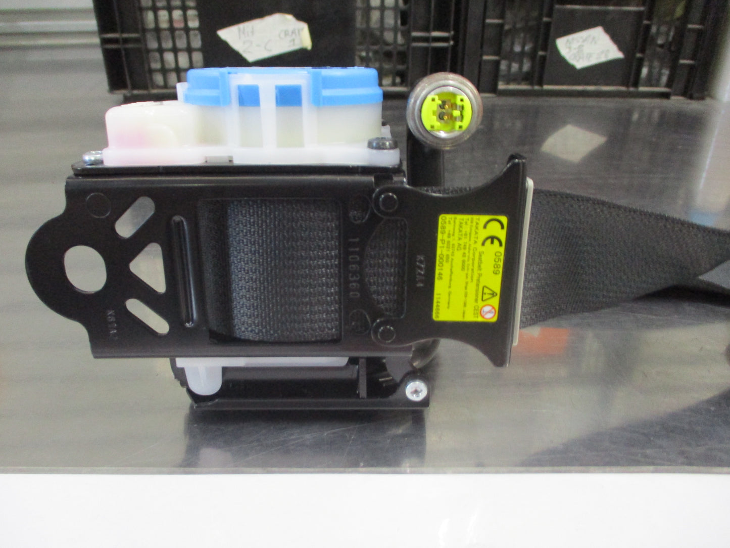 Mazda BT-50 UN Genuine Front Left Seat Belt Tensioner New Part