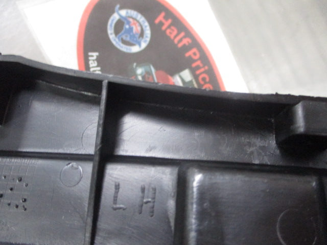 Hyundai Terracan Genuine Left Hand Front Guard Garnish New Part