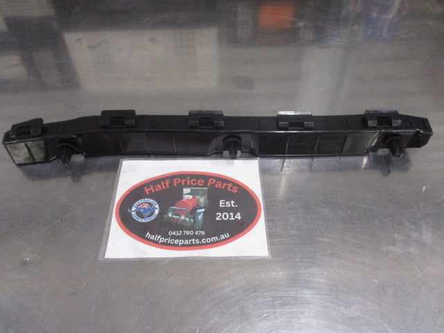 Hyundai Tucson Genuine Left Rear Side Bumper Bracket New Part