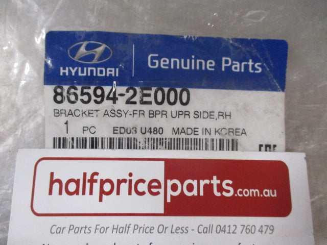 Hyundai Tucson Genuine Right Hand Front Upper Side Bumper Bracket New Part