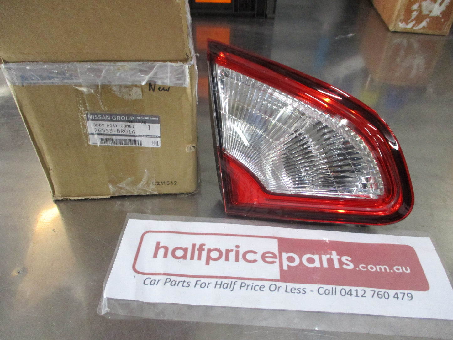 Nissan Qashqai J10 Genuine Passenger Rear Tail Gate Light New Part