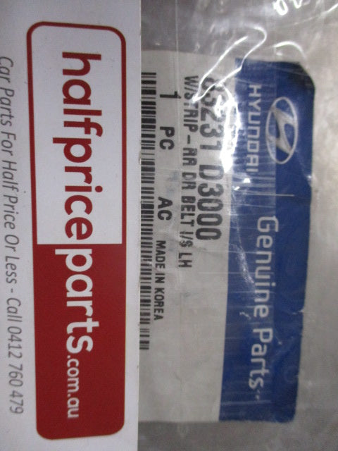 Hyundai Tucson Genuine Left Hand Rear Door Window Belt Weather Strip New Part