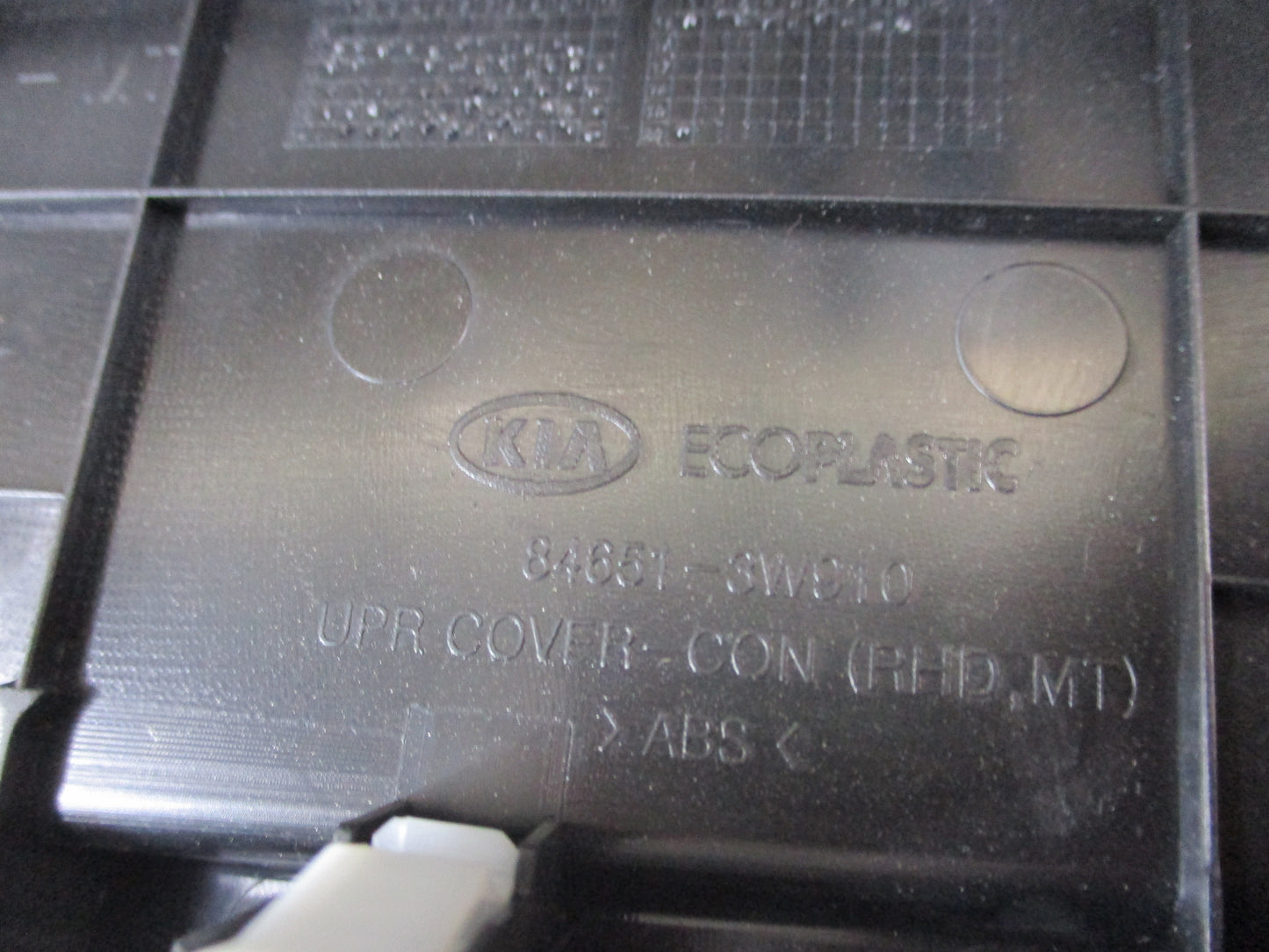Kia Sportage Genuine Upper Console Trim Cover Assembly (SL Med Metal) New Part