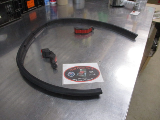 Hyundai Sonata Genuine Rear Bonnet Weather Seal New Part