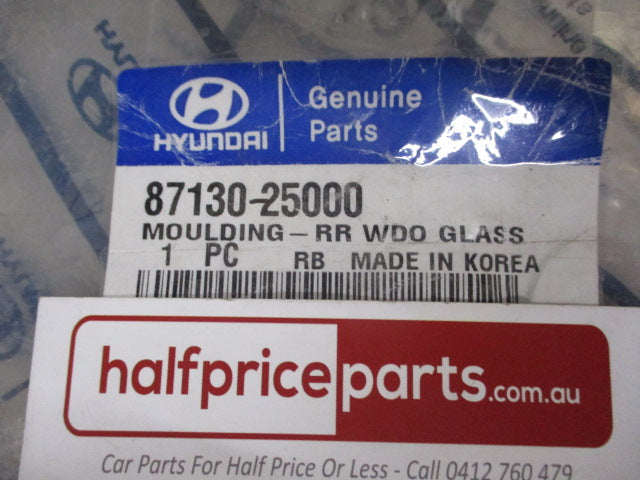 Hyundai Accent Genuine Rear Window Glass Moulding (Reveal) New Part