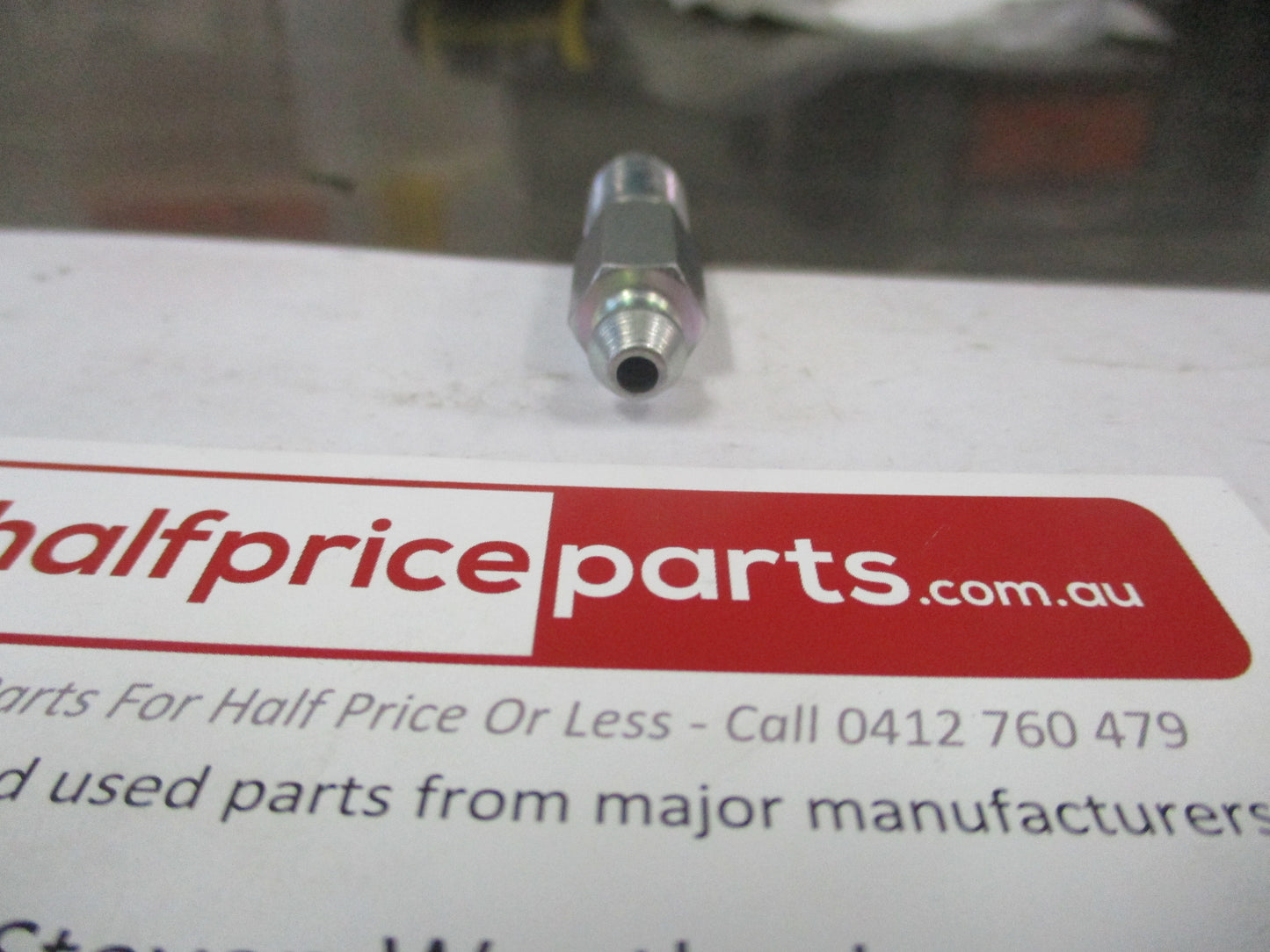 Nissan Skyline R32/300ZX Z32 Genuine Rear Caliper Bleed Nipple New Part