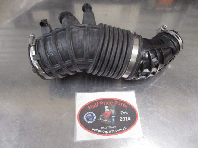 Hyundai Sonata/Kia Optima Genuine Air Intake Hose Assembly New Part