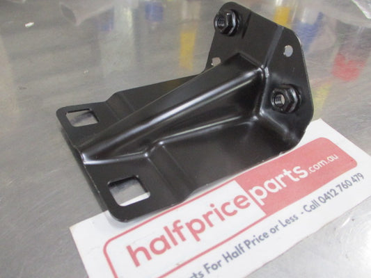 Ford Transit V363 Genuine Front Left Hand Guard Bracket Assembly New Part
