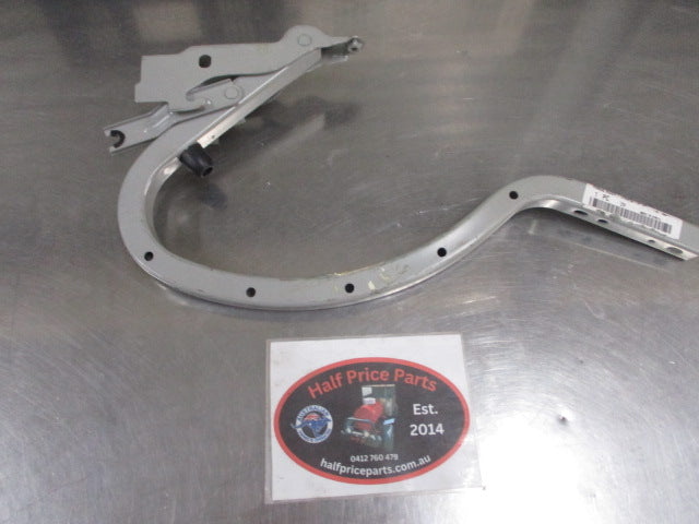 Hyundai Elantra Genuine Left Hand Rear Boot Lid Hinge Assembly New Part