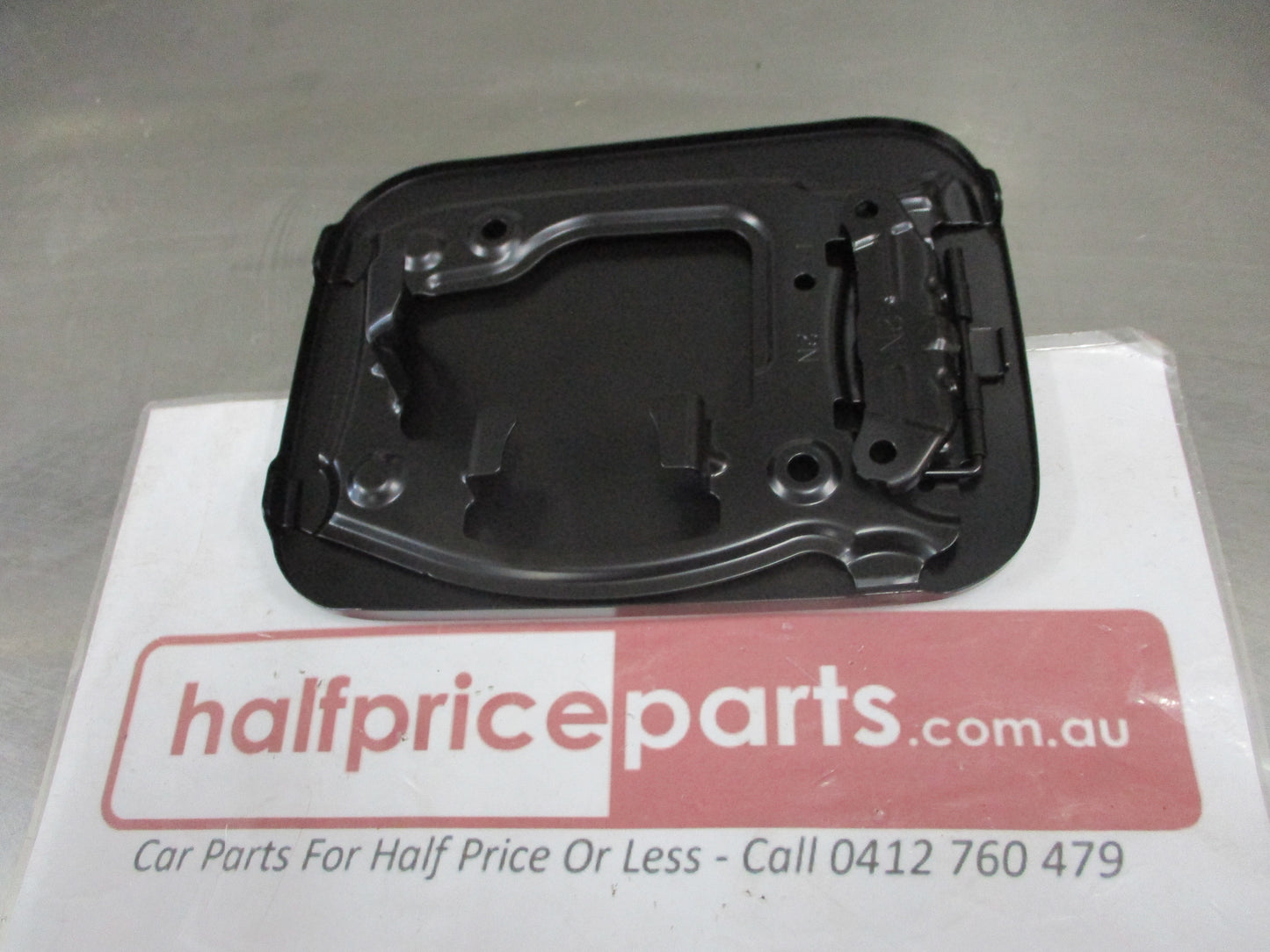 Toyota Landcruiser 200 Series Genuine Fuel Filler Lid (Unpainted) New Part