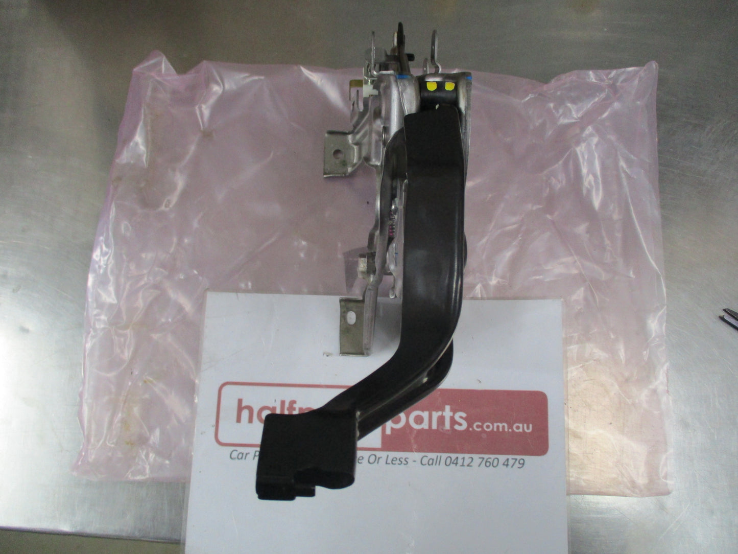 Honda CR-V Genuine Foot Pedal Parking Brake New Part