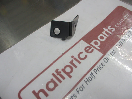 Mercedes Benz C-Class W204 Genuine Left Hand Front Bumper Reinforcement Bracket New Part