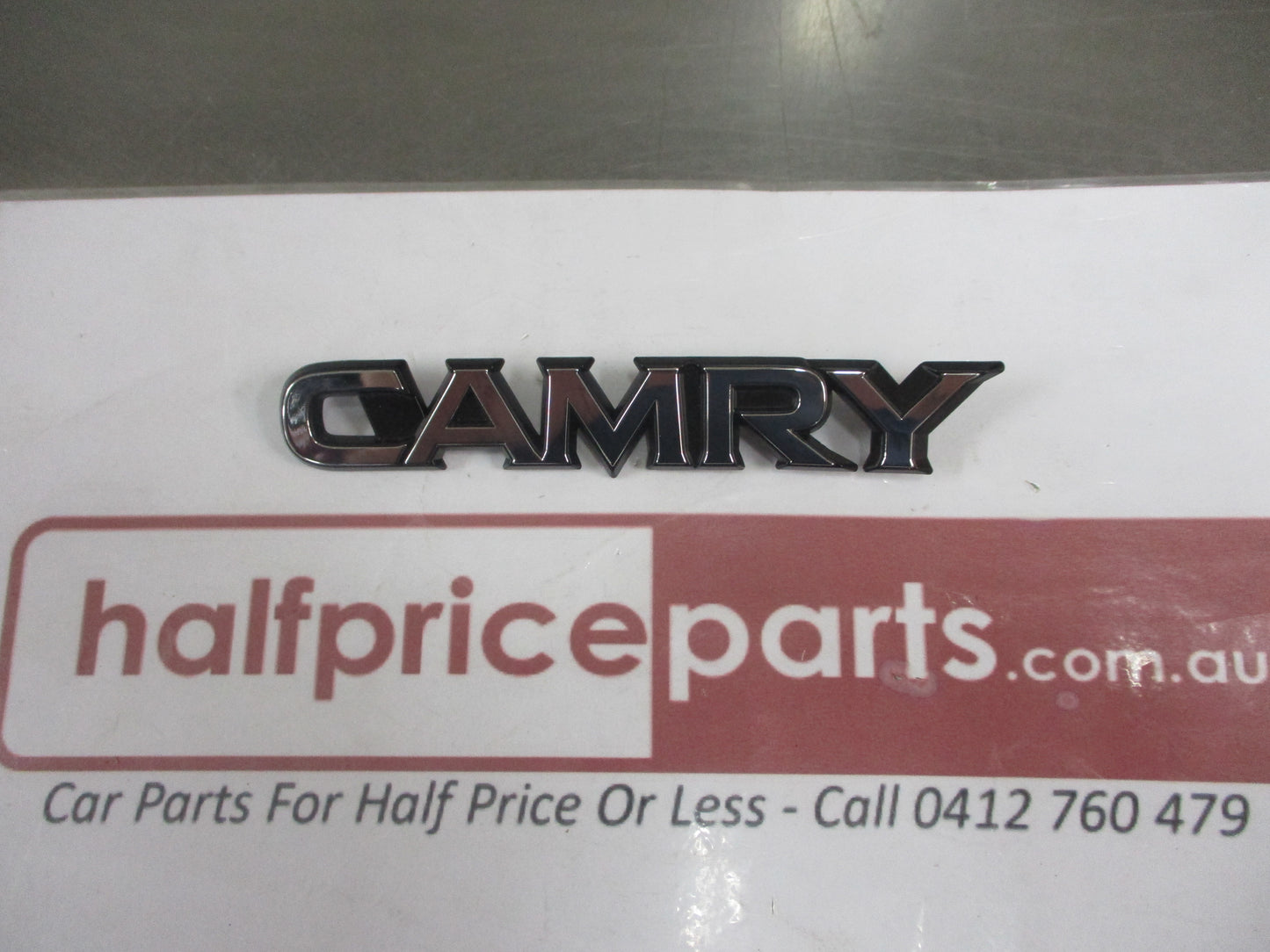 Toyota Camry Genuine Front Radiator Grille Chrome Emblem New Part