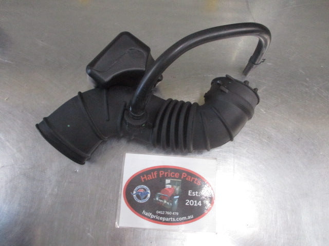 Hyundai i20 Genuine Air intake Hose Assembly New Part