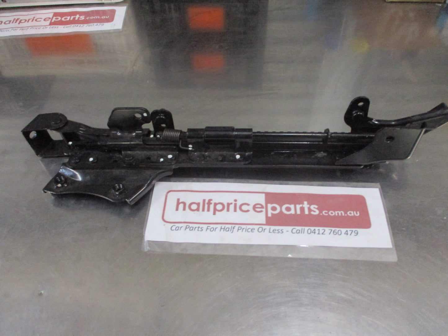 Suzuki Carry/Super Carry GC416V Genuine Front Drivers Outside Seat Adjuster Assembly Outside New Part