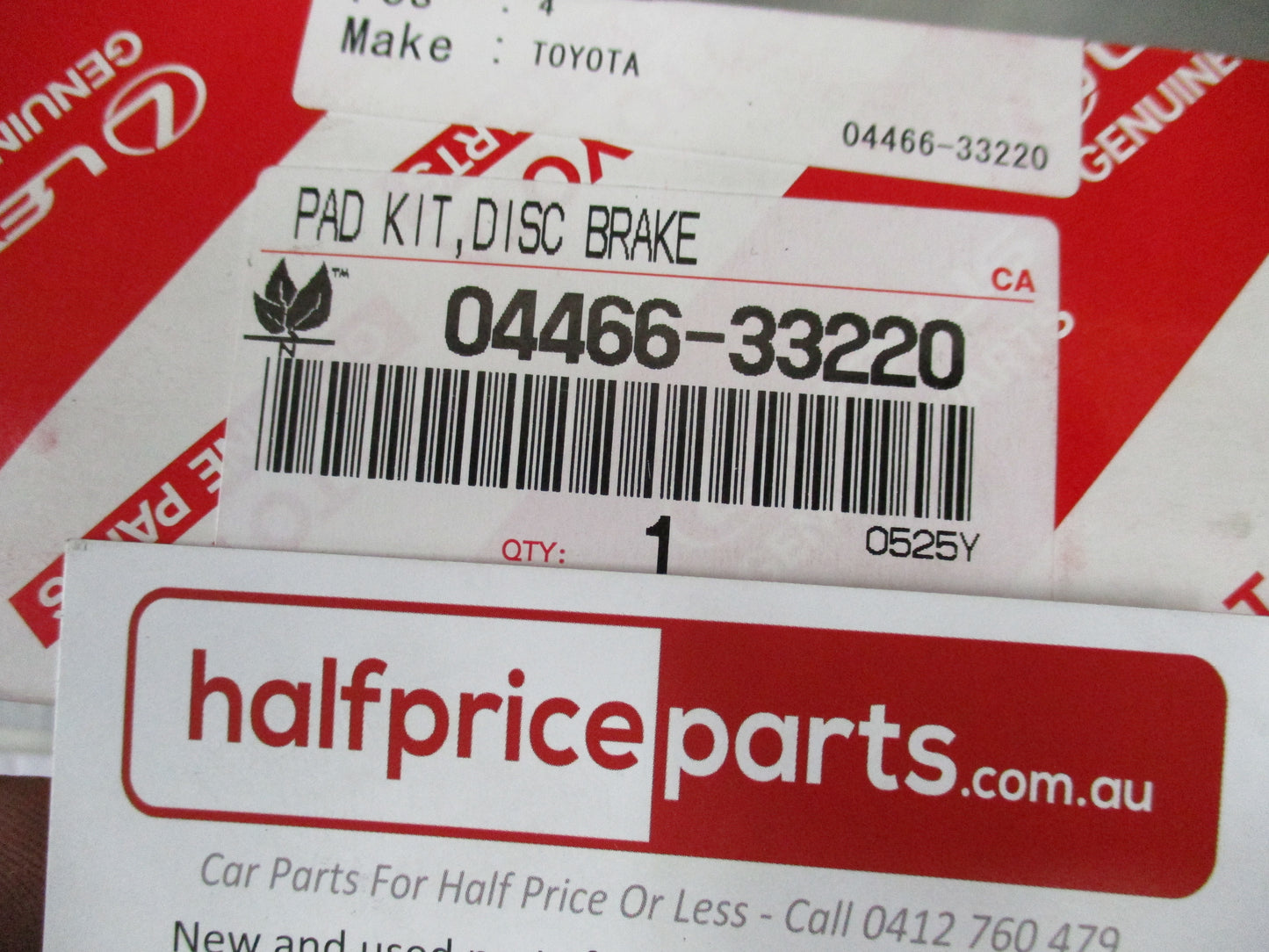 Toyota Camry/LEXUS ES300h/UX250h Genuine Rear Disc Brake Pad Set New Part
