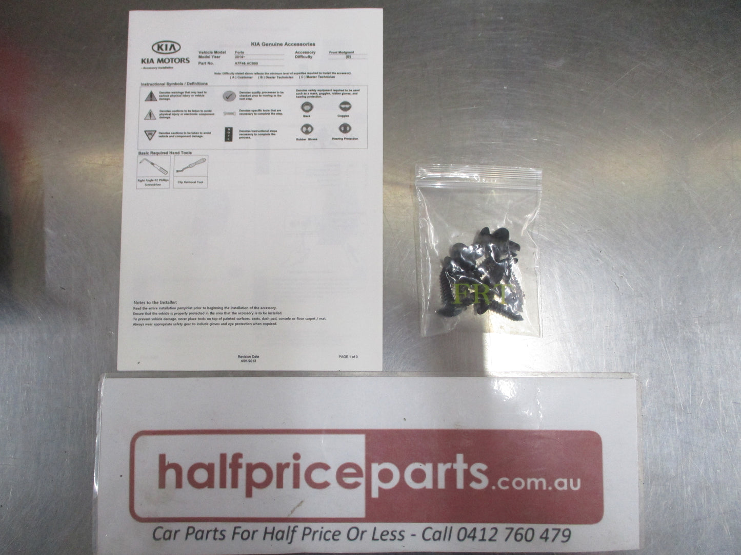 Kia Cerato/Forte/Forte Koup Genuine Front Mud Flap Set With Screws New Part