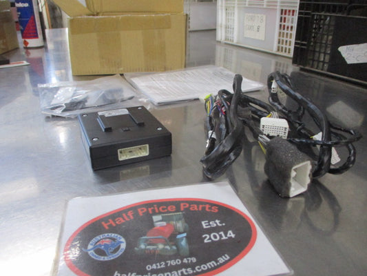 Mitsubishi Outlander ZK Genuine Front Parking ECU-Wiring Kit New Part