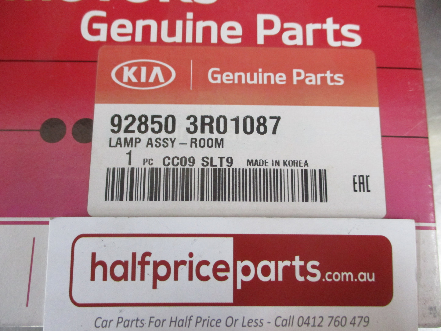 Kia Optima Genuine Rear Roof Light Assembly With Sun Roof New Part