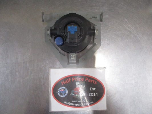 Mitsubishi Outlander Genuine Right Hand Front Fog Light With Housing New Part