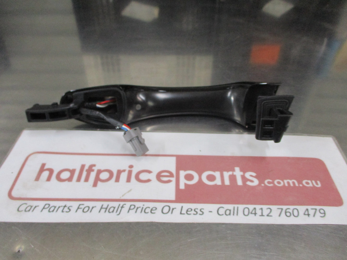 Kia Sorento Genuine Right Hand Outside Rear Door Handle Assembly New Part