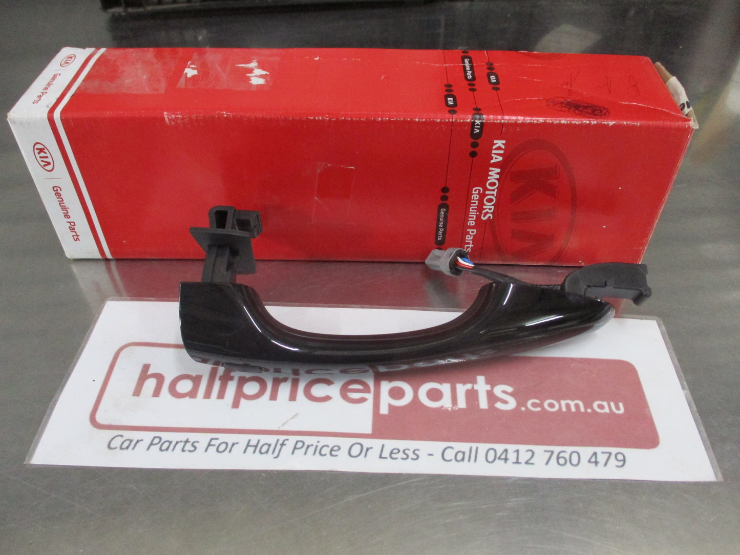 Kia Sorento Genuine Right Hand Outside Rear Door Handle Assembly New Part