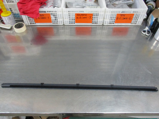Holden Commodore Genuine VT-VX-VY-VZ Left Hand Rear Moulding New Part
