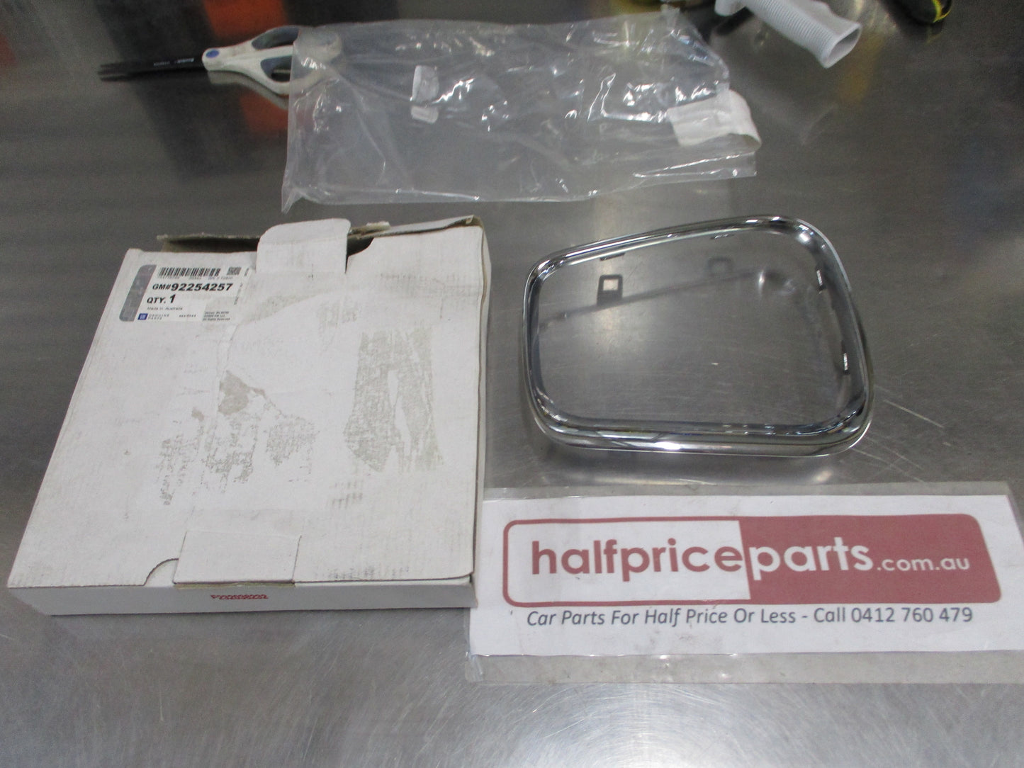 Holden VE Commodore Genuine Left Front Fog Light Bezel Chrome Trim New Part