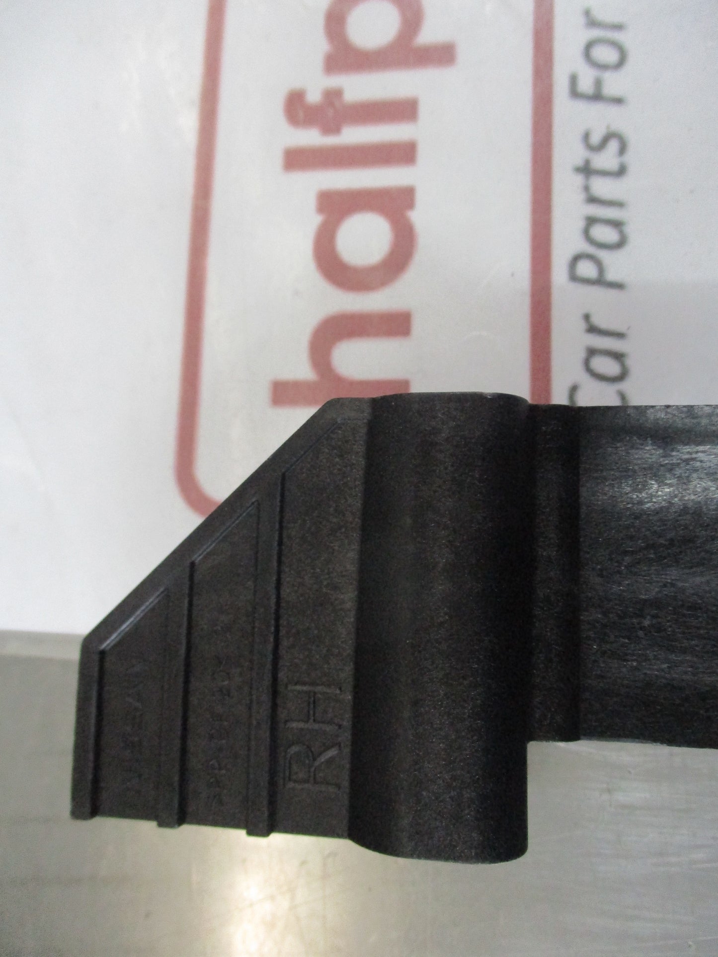 Nissan Navara D23 NP300 Genuine Right Hand Condenser Bracket New Part