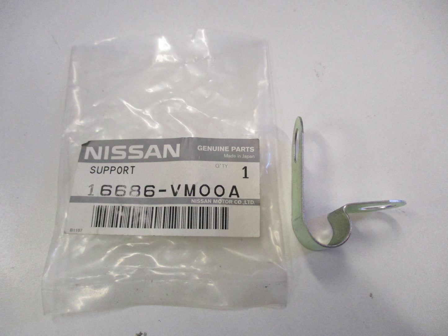 Nissan Genuine Injection Tube Support Bracket New