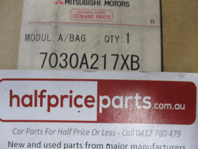 Mitsubishi Triton MN Genuine Steering Wheel Air Bag Module New Part