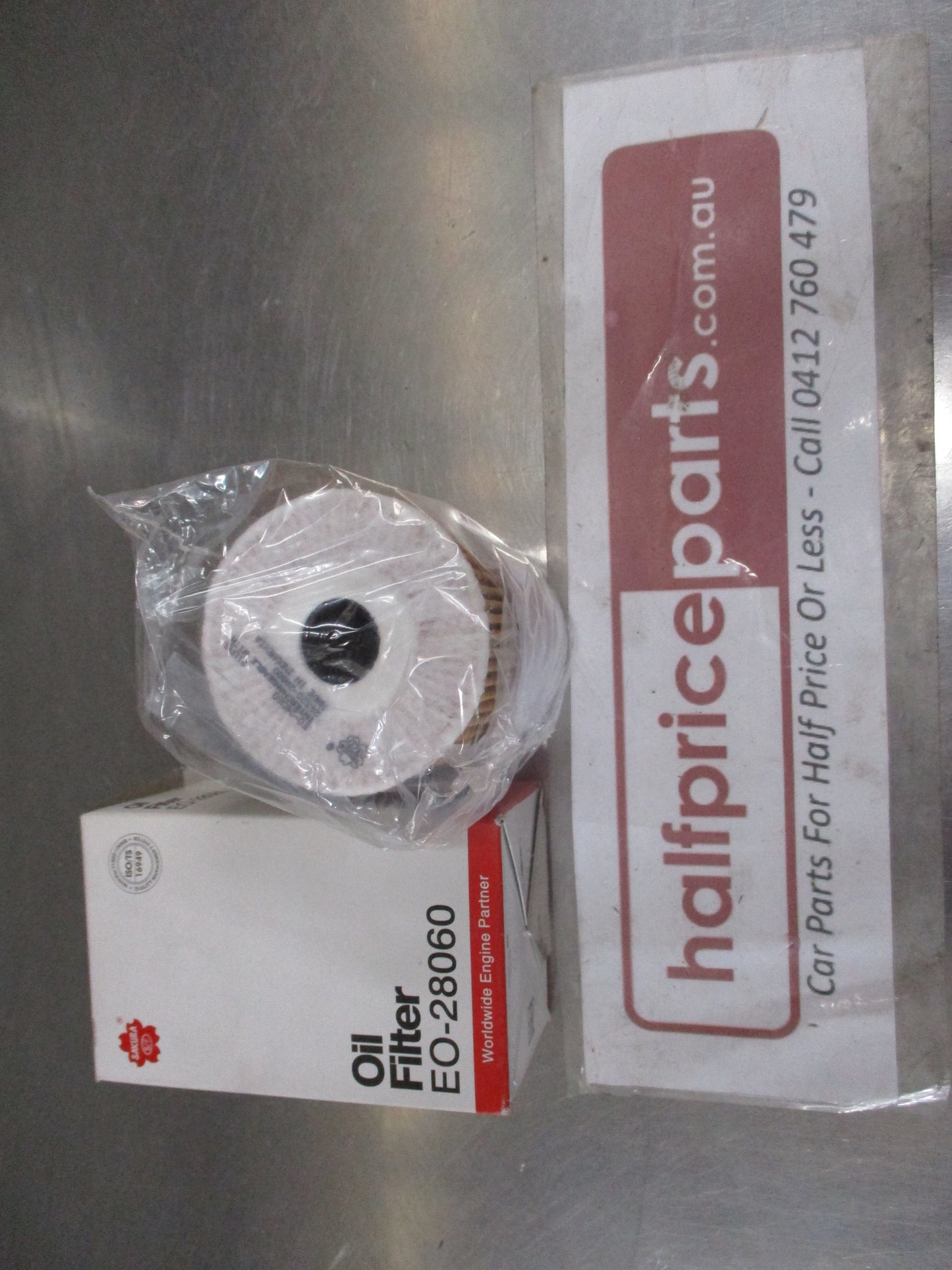 Sakura Oil Filter Suits Hyundai IX35/I20/i40/i30/Kia Carnival/Soul New Part