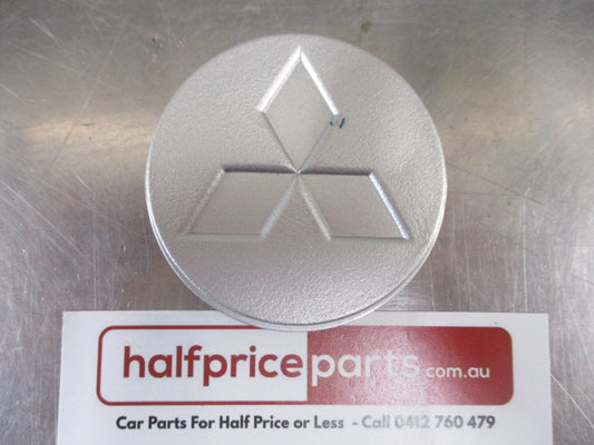 Mitsubishi Pajero/Lancer/Nimbus/Galant/Eclipse Genuine Alloy Wheel Centre Cap New Part