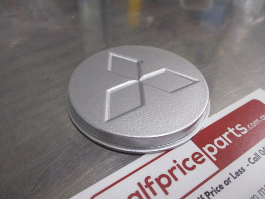 Mitsubishi Pajero/Lancer/Nimbus/Galant/Eclipse Genuine Alloy Wheel Centre Cap New Part