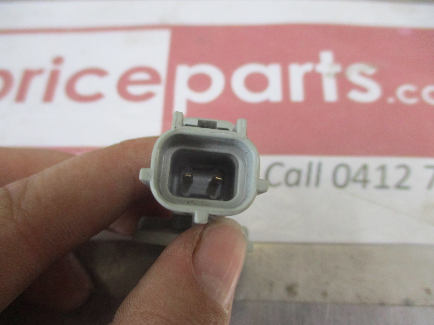 Mazda 6/MPV/Tribute Genuine Engine Coolant Temperature Sensor New Part