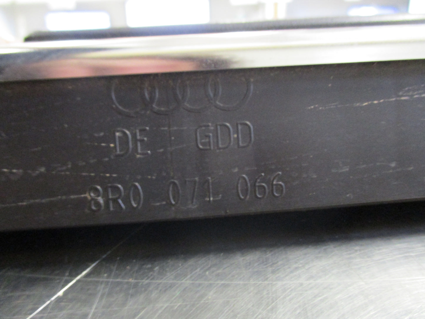 Audi Q5 Genuine Running Board Pair Left And Right Used