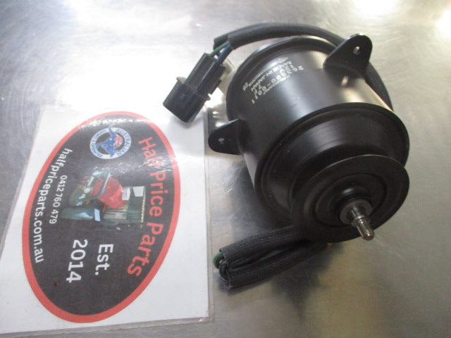 Mitsubishi Magna TS 2.6L Sedan Genuine Engine Fan Motor New Part