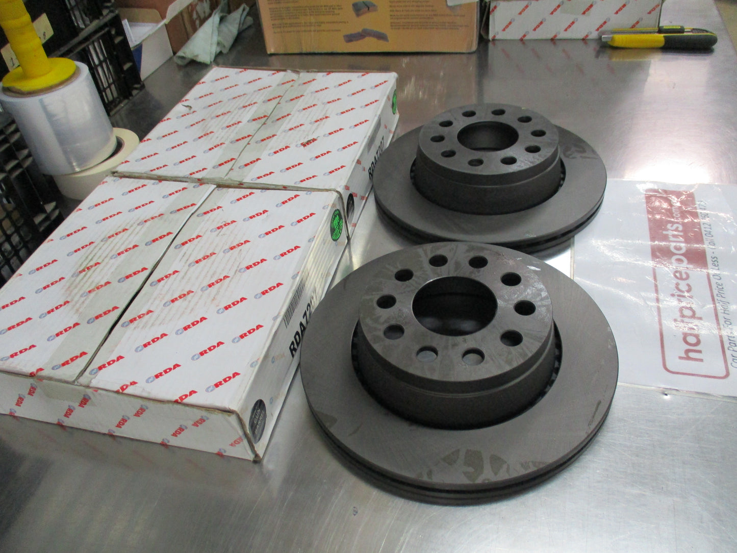 RDA Standard Rear Brake Rotor (Pair) Suits Audi A6 94-97 New Part