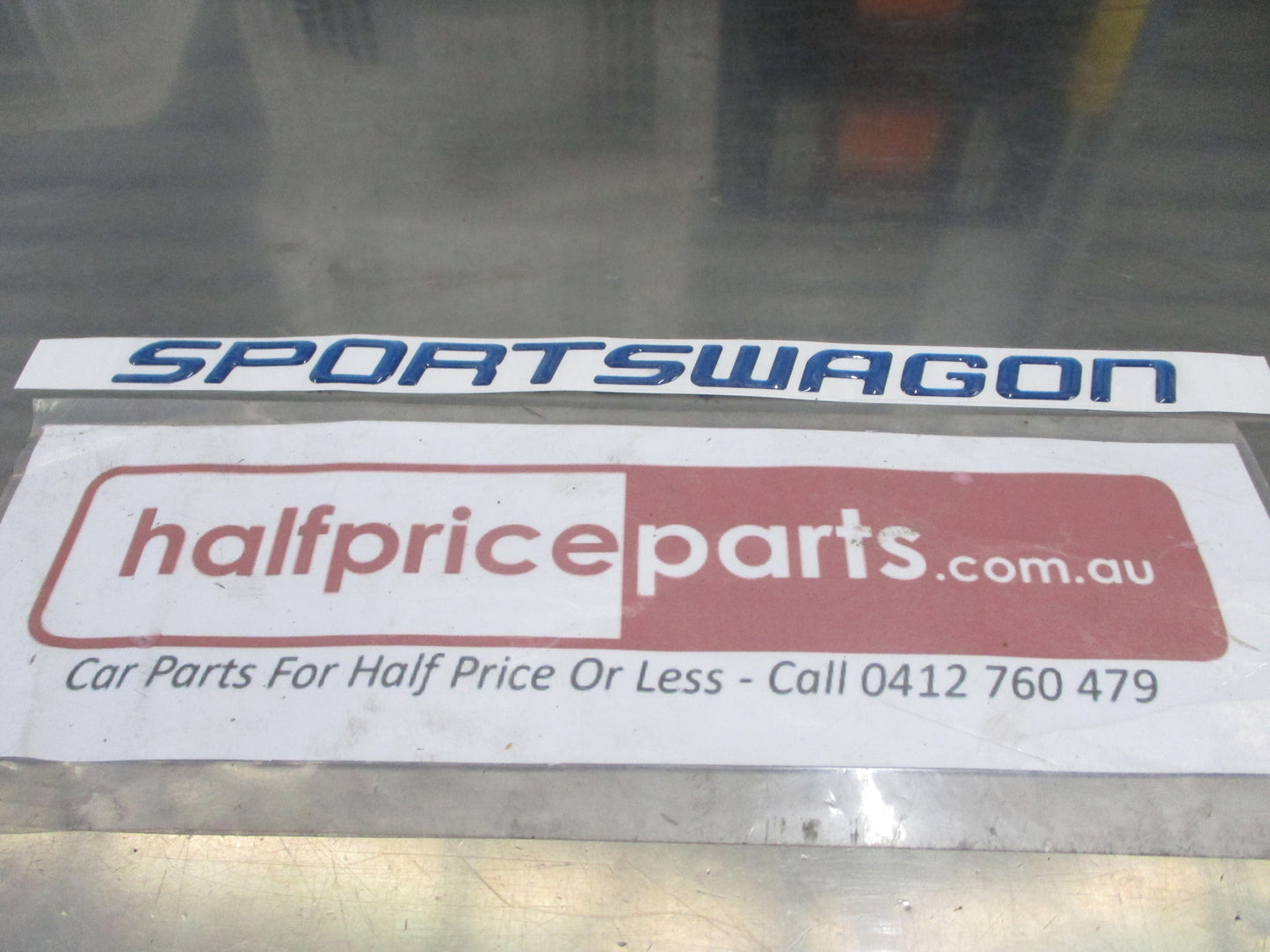 Hyundai i30 Genuine BLUE Sportswagon Front Door Decal New Part