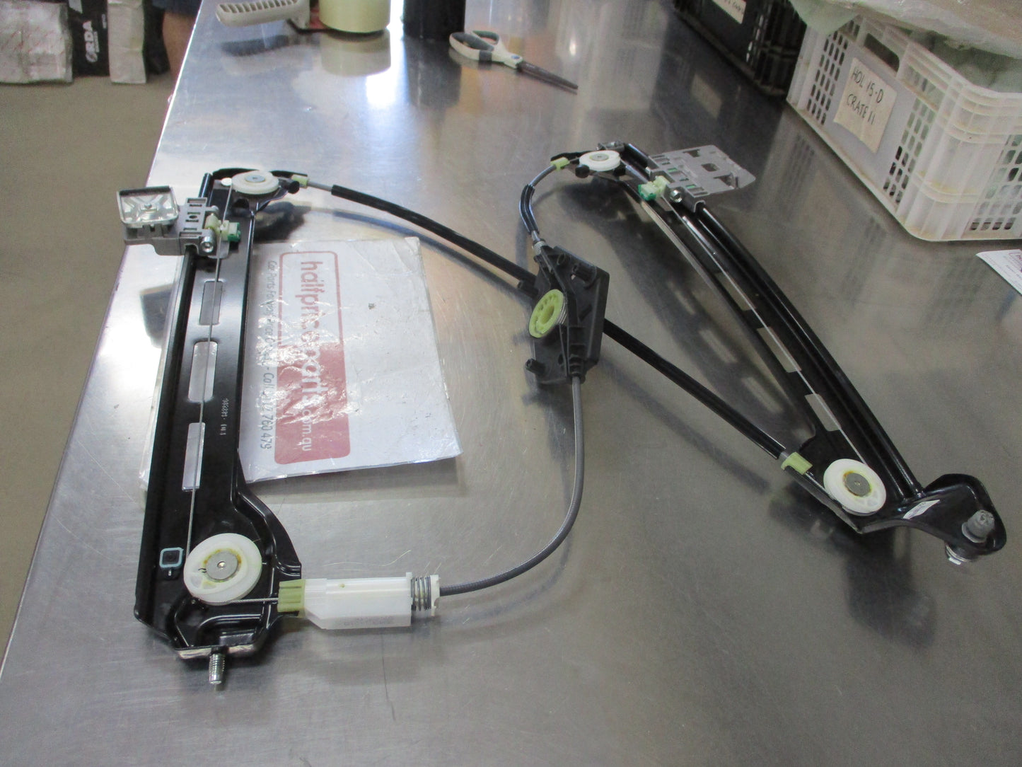 VW Passat CC Coupe Genuine Right Hand Rear Door Power Window Regulator (No Motor) New Part