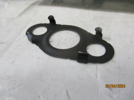 Toyota Landcruiser 200 Series LX / STD Genuine Turbo Oil Gasket New Part