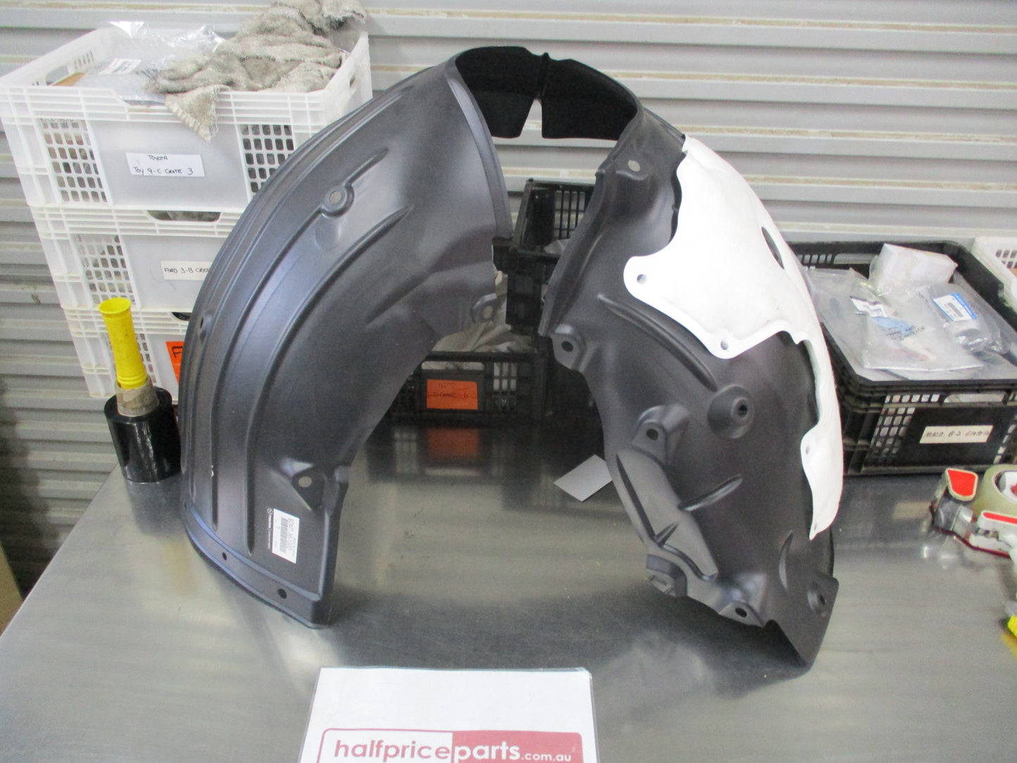 Mazda 3 BP Genuine Front Right Inner Guard Liner New Part
