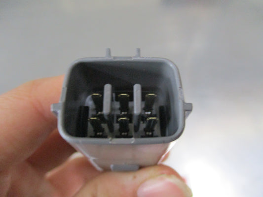 Mazda CX-3/CX-7/CX-9/3/6 Genuine Headlight Short Cord Plug New Part