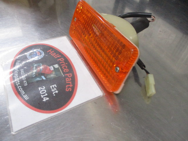 Mitsubishi Galant/Sigma Genuine Left Hand Front Bumper Indicator New Part