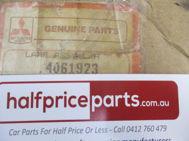 Mitsubishi Galant/Sigma Genuine Left Hand Front Bumper Indicator New Part