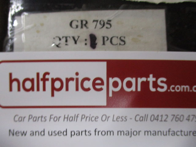 EFS Greaseable Shackle Suits for Mitsubishi Triton / Pajero (1 ONLY) New Part